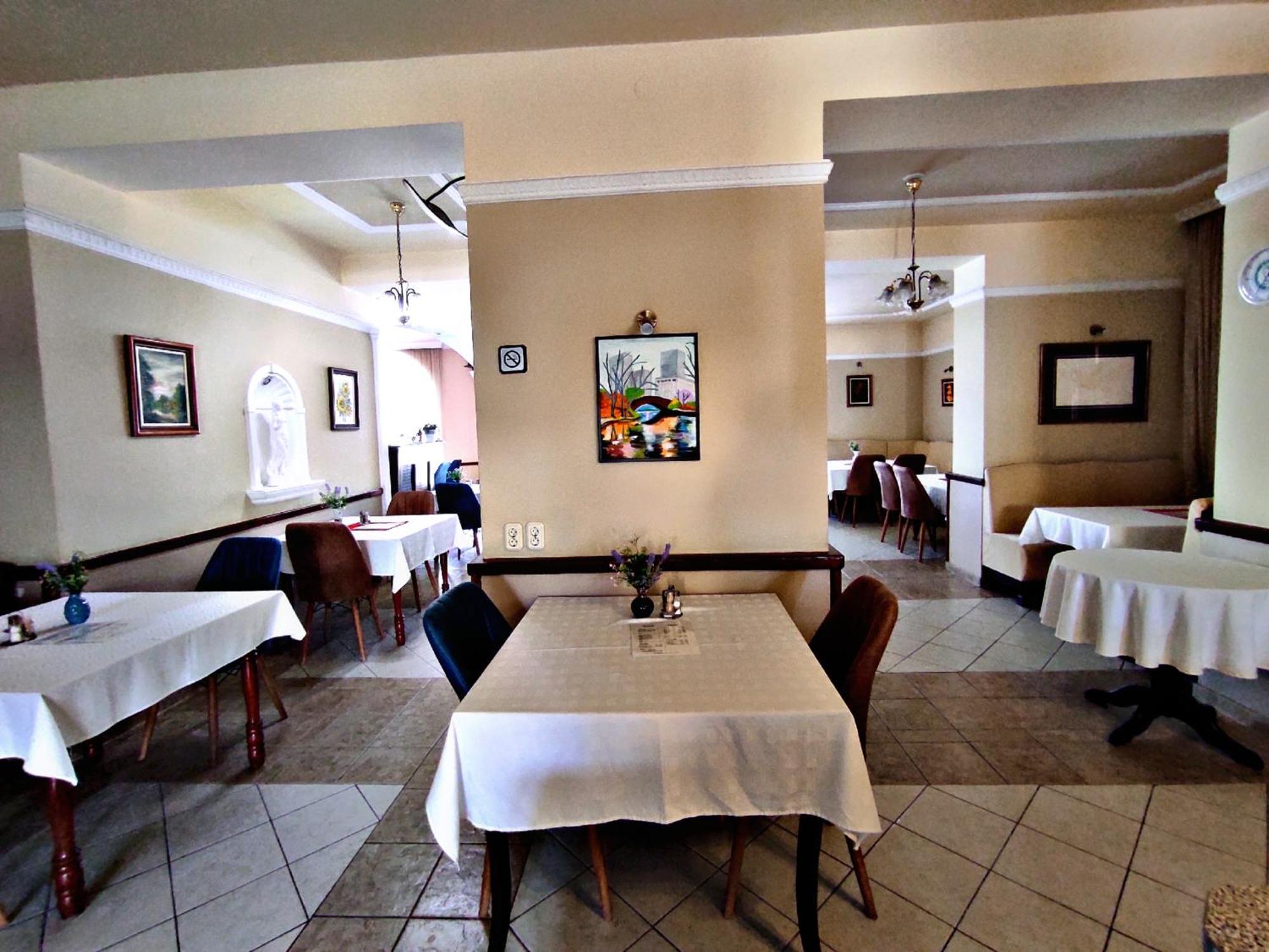 Atrium Hotel Harkány מראה חיצוני תמונה