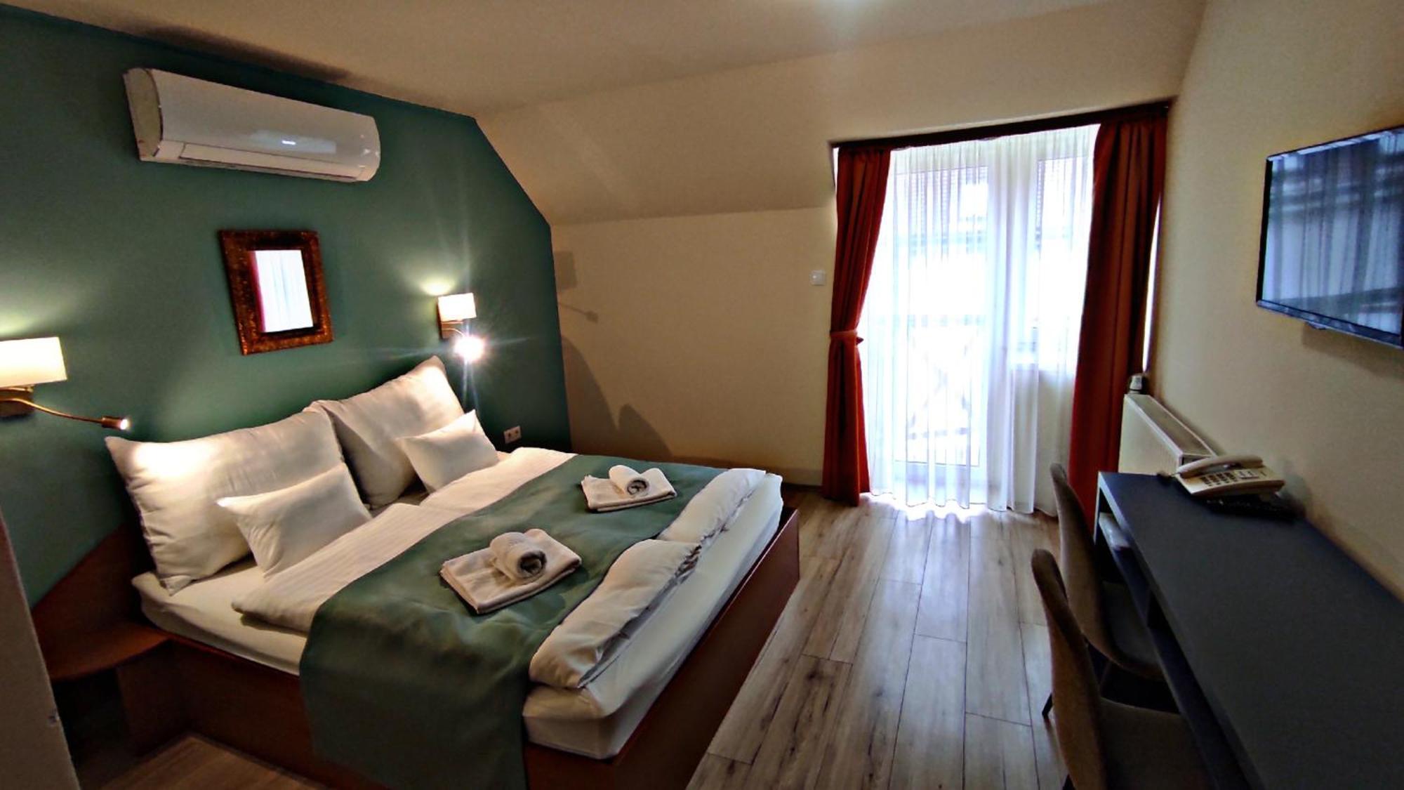 Atrium Hotel Harkány מראה חיצוני תמונה