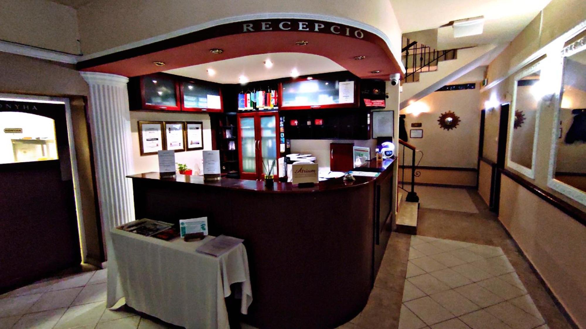 Atrium Hotel Harkány מראה חיצוני תמונה